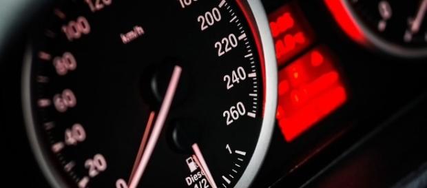 Multe per eccesso di velocità: valida per uno scarto minimo? Multe per eccesso di velocità: valida per uno scarto minimo?