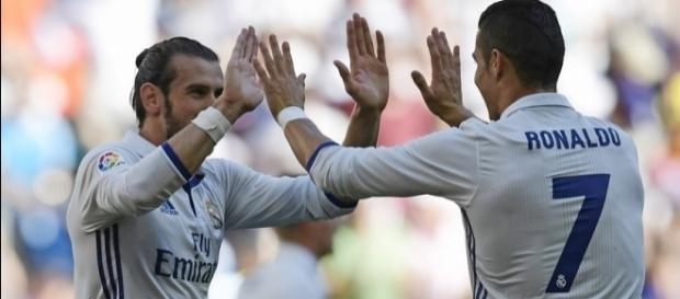 O Real Madrid defronta o Tottenham no Santiago Bernabéu O Real Madrid defronta o Tottenham no Santiago Bernabéu