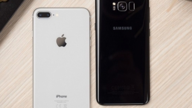 Apple iPhone 8, perch&eacute; il mercato non si accorge di lui?