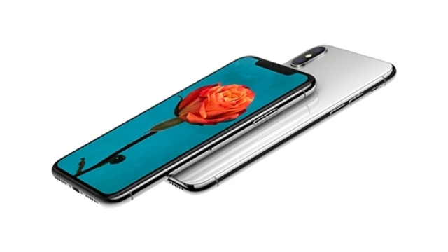 iPhone X in uscita il 3 novembre