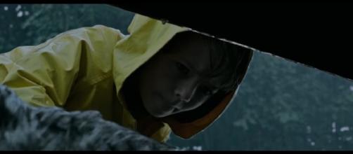 Georgie and the sewer scene (Source: Warner Bros. Pictures via YouTube)