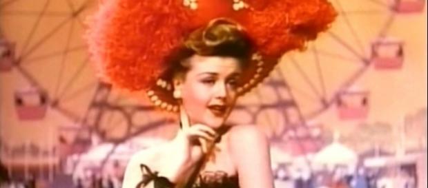 Angela Lansbury: 73 anni di carriera e 92 candeline il 16 ottobre 2017 Angela Lansbury: 73 anni di carriera e 92 candeline il 16 ottobre 2017