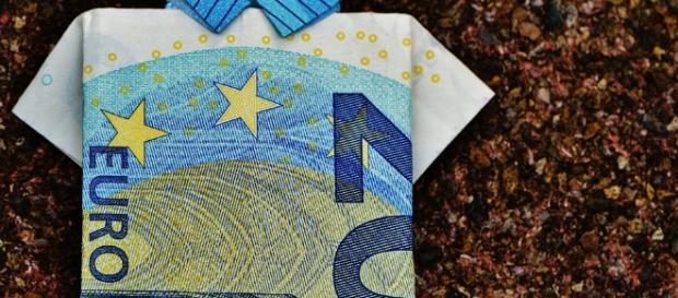 La Última Camisa, Billete De Un Dólar, 20 Euros por Alexas_Fotos/Pixabay La Última Camisa, Billete De Un Dólar, 20 Euros por Alexas_Fotos/Pixabay