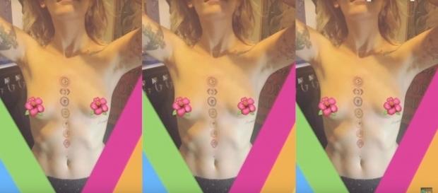 Paris Jackson says 'f--k wit me' as she poses topless (Photo Credit: Bikini Broadcast/YouTube) Paris Jackson says 'f--k wit me' as she poses topless (Photo Credit: Bikini Broadcast/YouTube)