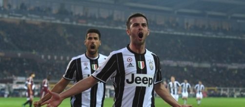 Juventus, in Champions Allegri ridisegna il centrocampo