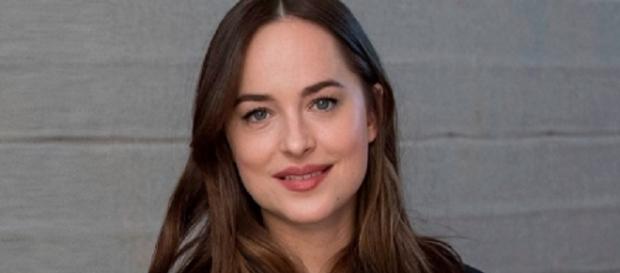 Dakota Johnson, Image via YouTube/Golden Globes Dakota Johnson, Image via YouTube/Golden Globes