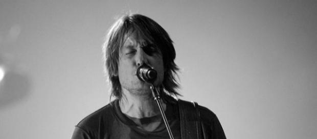 Keith Urban to join Jason Aldean at a CMT event to honor Las Vegas shooting victims. (Image Credit: Pnoremac/Wikimedia Commons) Keith Urban to join Jason Aldean at a CMT event to honor Las Vegas shooting victims. (Image Credit: Pnoremac/Wikimedia Commons)