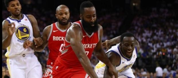 Los Warriors cayeron en casa ante Houston, en una gran noche de James Harden - sportingnews.com Los Warriors cayeron en casa ante Houston, en una gran noche de James Harden - sportingnews.com