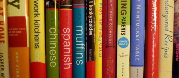 Rack of books / Lori L. Stalteri via Flickr Rack of books / Lori L. Stalteri via Flickr