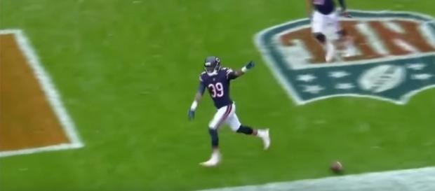 Eddie Jackson returns a fumble for a touchdown - image - NFLHighlights / Youtube Eddie Jackson returns a fumble for a touchdown - image - NFLHighlights / Youtube