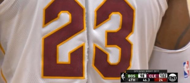 LeBron James' torn jersey during NBA opening night. (Image Credit - MLG Highlights/Youtube Screenshot) LeBron James' torn jersey during NBA opening night. (Image Credit - MLG Highlights/Youtube Screenshot)