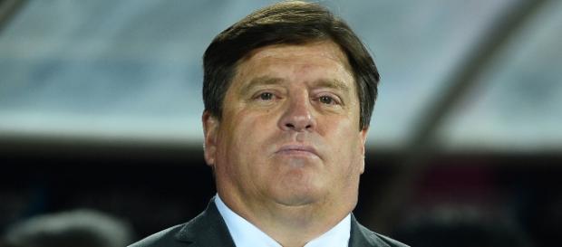 Miguel Herrera tendrá esta noche su primer Clásico Nacional de su segunda etapa como D.T. americnaista Miguel Herrera tendrá esta noche su primer Clásico Nacional de su segunda etapa como D.T. americnaista