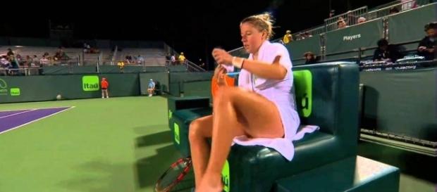 Pauline Parmentier Examines Foot Miami 2016 - YouTube - youtube.com Pauline Parmentier Examines Foot Miami 2016 - YouTube - youtube.com
