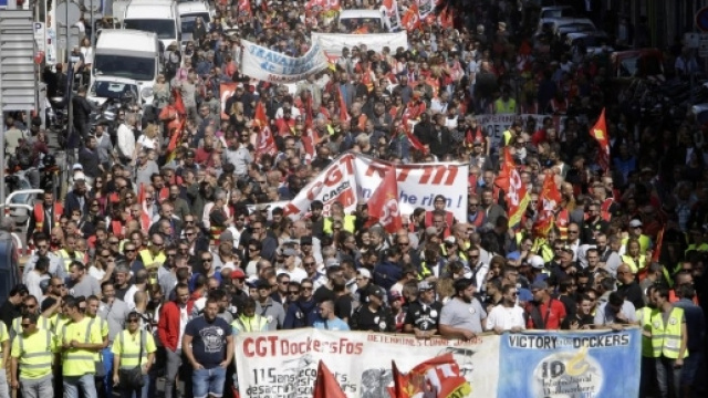 La rue peut-elle renverser la réforme de Macron ? | eurotopics.net - eurotopics.net