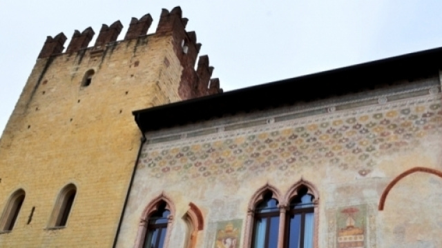 Vescovado di Verona, del cui complesso fa parte la Biblioteca Capitolare