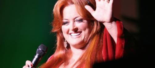 Wynonna Judd suffers medical emergency, cancels concert. Photo Credit: Craig O'Neal | Wikimedia Commons