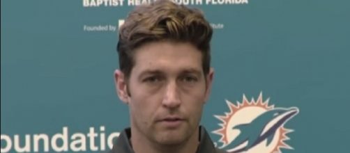 Jay Cutler completed 20 of 28 passes for 164 yards and an interception vs Saints -- NFL via YouTube