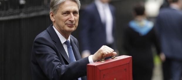 Hammond taxes self-employed and shares in Brexit Budget | Daily ... - dailymail.co.uk Hammond taxes self-employed and shares in Brexit Budget | Daily ... - dailymail.co.uk