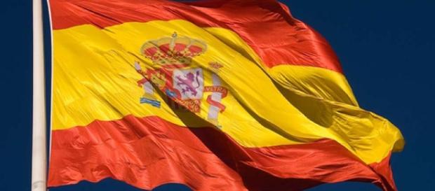 Por la bandera española - elmirondesoria.es Por la bandera española - elmirondesoria.es