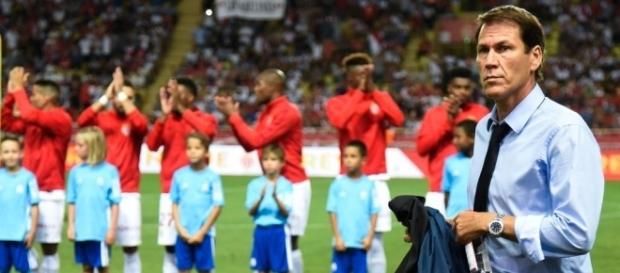 Rudi Garcia devra probablement faire sans Luiz Gustavo pour le match capital contre le PSG. - foot01.com Rudi Garcia devra probablement faire sans Luiz Gustavo pour le match capital contre le PSG. - foot01.com