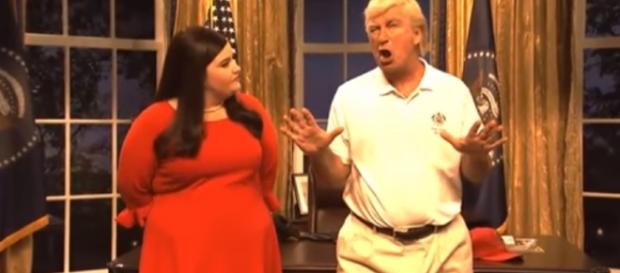 SNL S43E01 ( September 30, 2017) | Saturday Night Live S43E01 ( 09/30/2017) Image - Rick Owens | YouTube SNL S43E01 ( September 30, 2017) | Saturday Night Live S43E01 ( 09/30/2017) Image - Rick Owens | YouTube