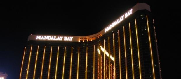 The gunman apparently shot into the crowd at the Las Vegas strip from the Mandalay Bay's 32nd floor. (Image Credits: Ken Lund/'Flickr') The gunman apparently shot into the crowd at the Las Vegas strip from the Mandalay Bay's 32nd floor. (Image Credits: Ken Lund/'Flickr')