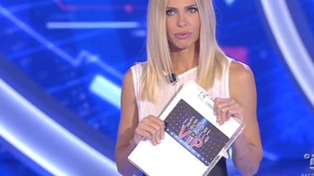 Grande Fratello vip ecco la decisione ufficiale