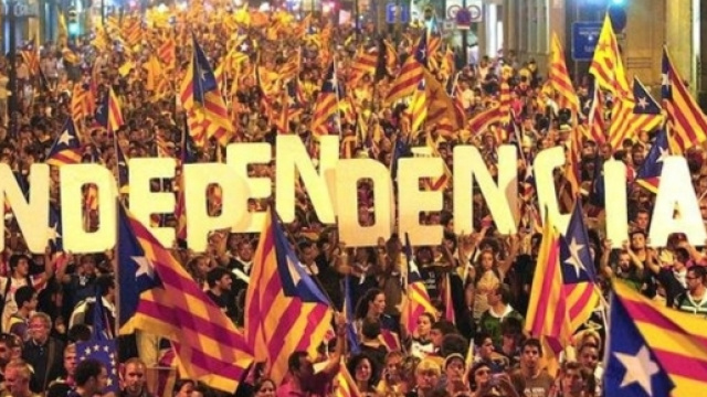 Referendum Catalogna: 90% per il s&igrave; all'indipendenza