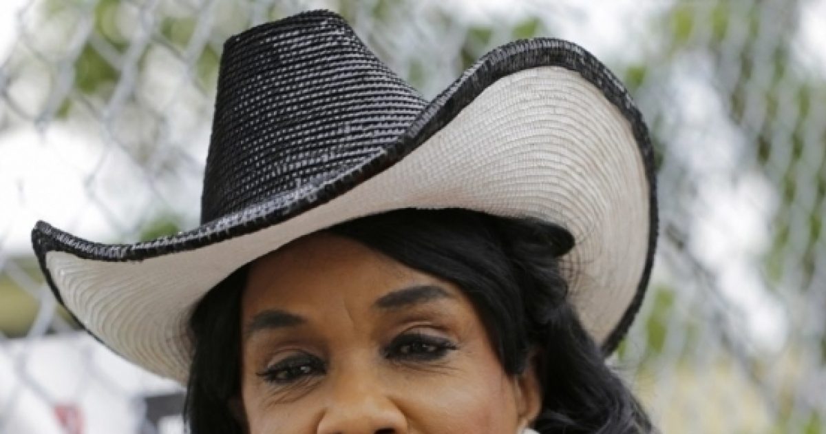 Frederica Wilson responds after John Kelly criticism, Trump's Twitter