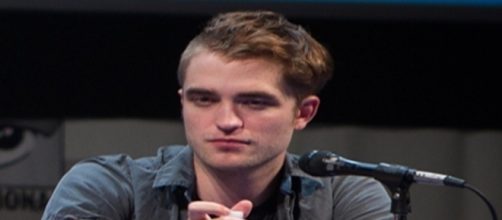 Robert Pattinson and FKA Twigs call off engagement after split [Image Credit: Wikimedia Commons/Author: Gerald Geronimo/Source: Stars of Twilight