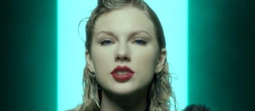 Taylor Swift continues to spark attention for her music and love life (Taylor Swift/Twitter).