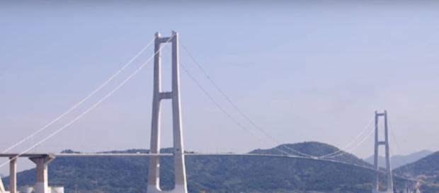 Highest bridge in the world{image via Oscoar 21/YouTube screencap} Highest bridge in the world{image via Oscoar 21/YouTube screencap}