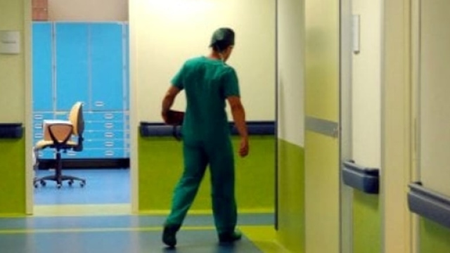 Nuove accuse per l'infermiere arrestato per violenza sessuale a Padova - padovaoggi.it