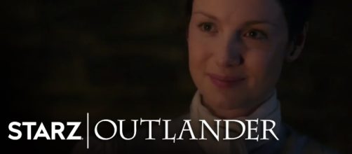 After 20 years, Claire and Jamie reunite | Image Credit: STARZ | YouTube