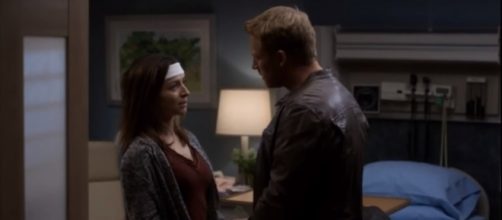 Owen asks Amelia to come home with him in "Grey's Anatomy" season 14 episode 4.[Image Credit: Grey's Anatomy - GreySloan/Youtube]