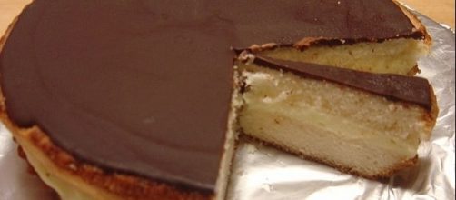 October 23 is National Boston Cream Pie Day but it is a cake [Image Credit: Boston Cream Pie Day/Wikimedia Commons)