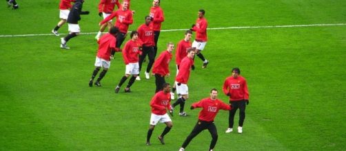 Players of Manchester United prematch warmup (Image: UEFA/Wikimedia Commons)
