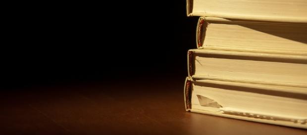 Stack of books / Christopher via Flickr Stack of books / Christopher via Flickr