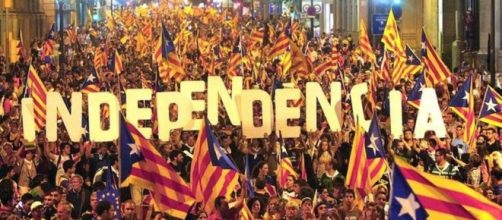 Catalogna: se voti, ti cancello | espress451 - wordpress.com