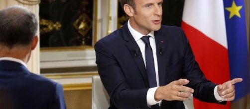 Le Président Macron au cours sa première allocution télévisée TF1/LCI