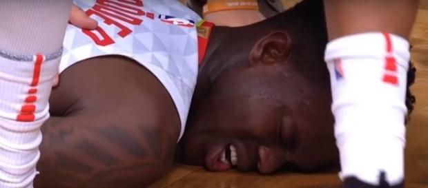Dennis Schroder went down with an injury in the Hawks' loss to the Nets Sunday -- MLG Highlights via YouTube Dennis Schroder went down with an injury in the Hawks' loss to the Nets Sunday -- MLG Highlights via YouTube