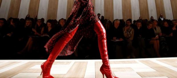 Fendi Roma Fall Winter 2017-2018 Fendi Roma Fall Winter 2017-2018