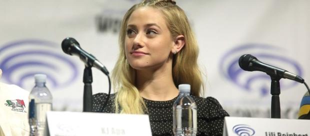 'Riverdale' actress Lili Reinhart apologizes for controversial Halloween costume idea. (Image Credit: Gage Skidmore/Wikimedia Commons) 'Riverdale' actress Lili Reinhart apologizes for controversial Halloween costume idea. (Image Credit: Gage Skidmore/Wikimedia Commons)