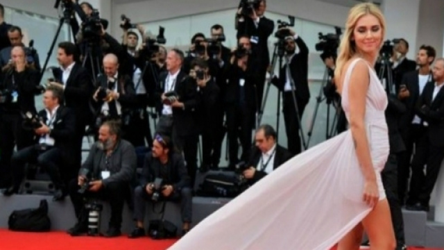 Chiara Ferragni incinta sul red carpet