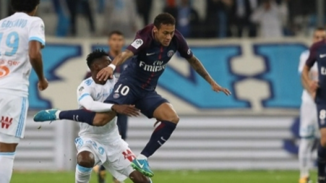Hier soir, les parisiens sont tombés dans la facilité (Hache / AFP).