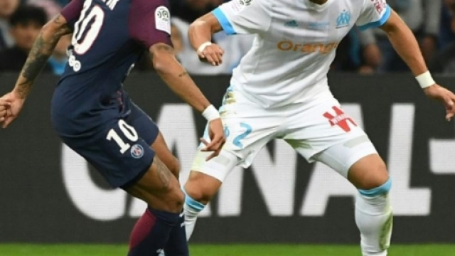 Hiroki Sakai a men&eacute; la vie dure &agrave; Neymar au V&eacute;lodrome !