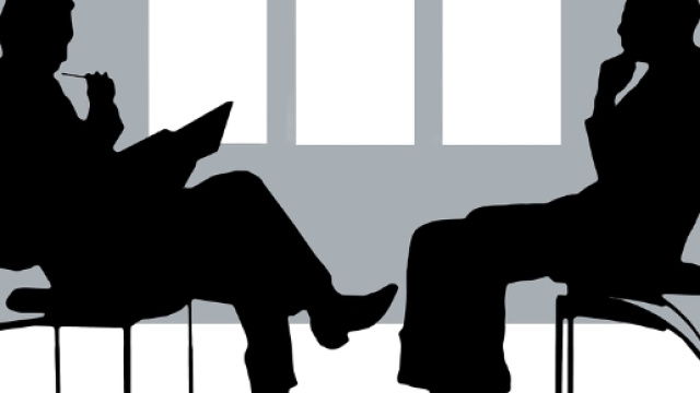 Selezioni pubbliche a favore di assistenti sociali e logopedisti.