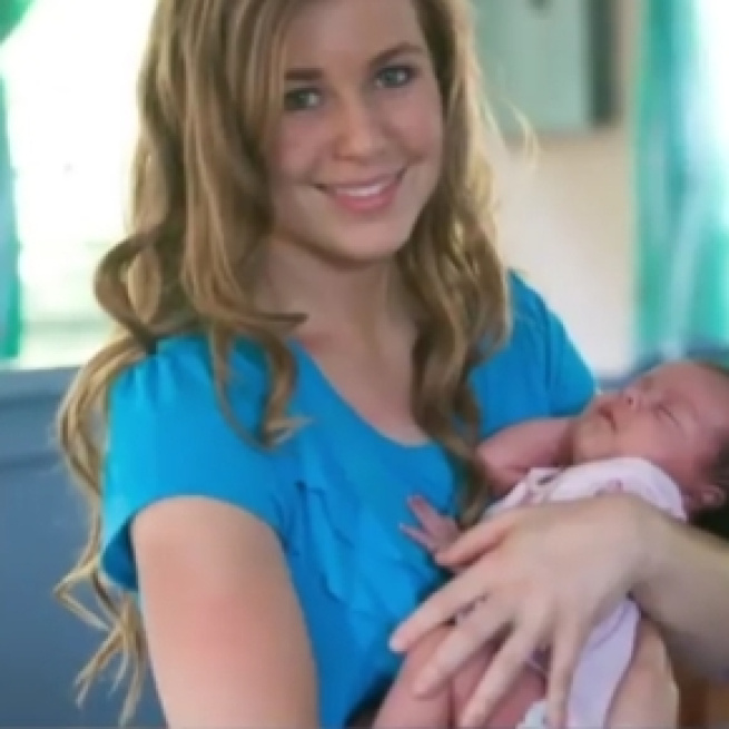 Jana Duggar is as talented and artistic as "Fixer Upper" star Joanna Gaines. [Image Credit: The Fame/YouTube screencap]