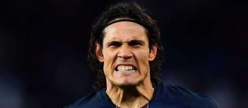 Edinson Cavani shows incredible pace while tracking back for PSG v ... - givemesport.com
