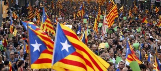 Catalunha, uma região que luta pela independência, tem grandes ligações a Portugal Catalunha, uma região que luta pela independência, tem grandes ligações a Portugal